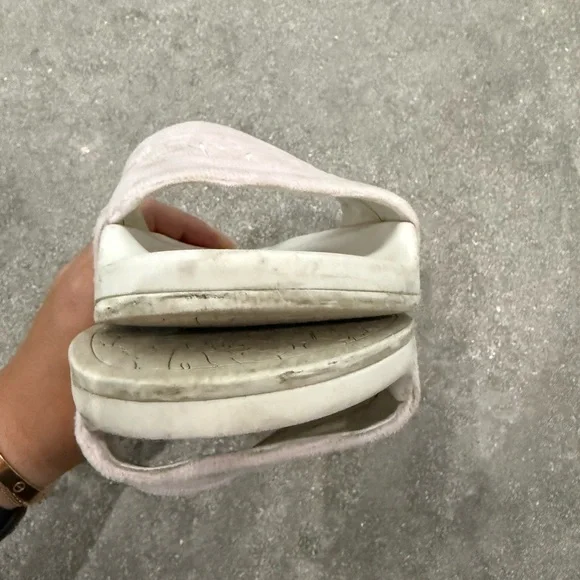 Versace Women's Pink Slide Medusa - US 9 - Picture 4 of 4